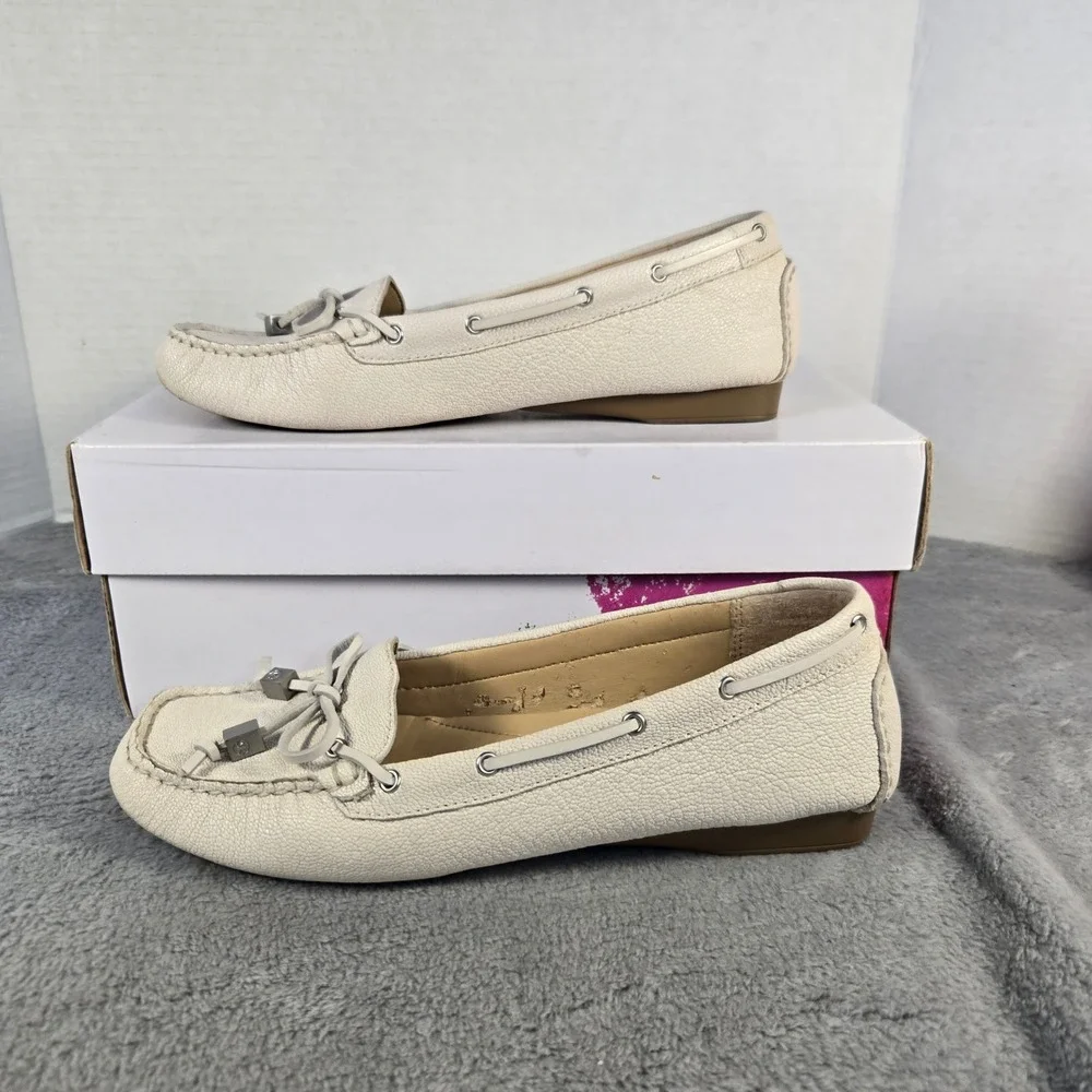 Michael Kors Fulton Moccasin Flats Off White Leather Bow MK Logo Womens 7.5M